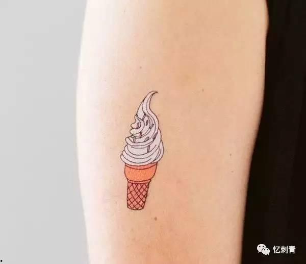 网红吃瓜纹身图案图片,潮流与个性的完美融合