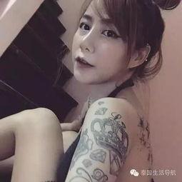 网红吃瓜纹身美女图片高清,高清美照引人瞩目