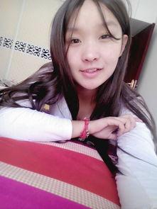 网红琪琪个人简介吃瓜网,从吃瓜网友到人气爆棚的时尚达人