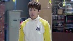 网红情侣吃瓜事件真相,真相背后的惊人内幕