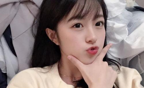 小凡吃瓜网红事件视频,揭秘网络红人幕后真相