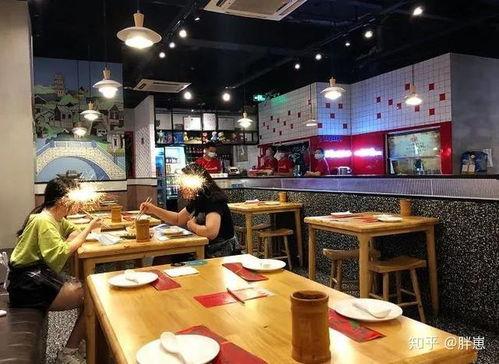 南科二楼网红餐厅吃瓜,吃瓜群众的美食盛宴